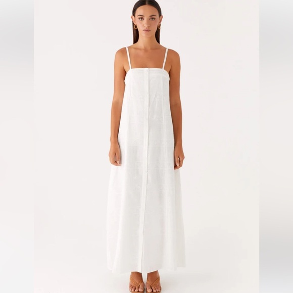 NEW PEPPERMAYO Cole Maxi Dress in White - Picture 1 of 7